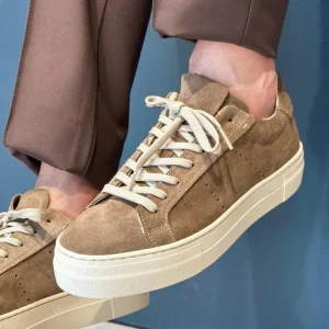 Sneakers Basse in Camoscio BEIGE