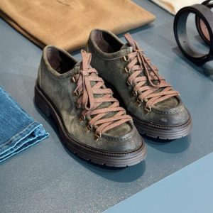 Derby Scamosciata Con Ganci Metallici VERDE