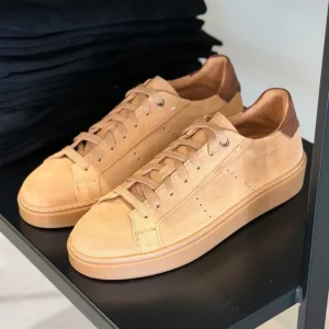 Sneakers Bassa in Camoscio SABBIA