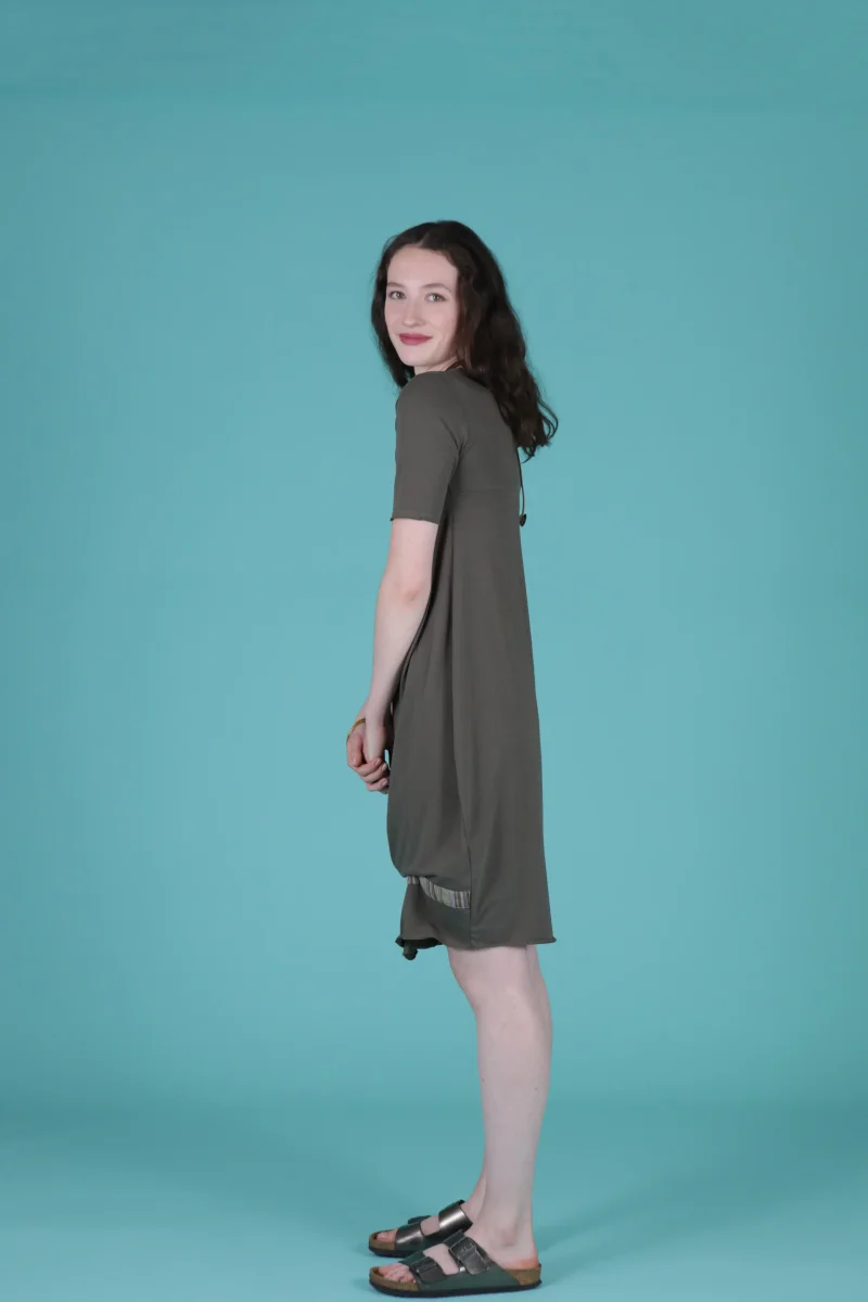 Abito Vinaccia (Art. 54/24) - immagine 3