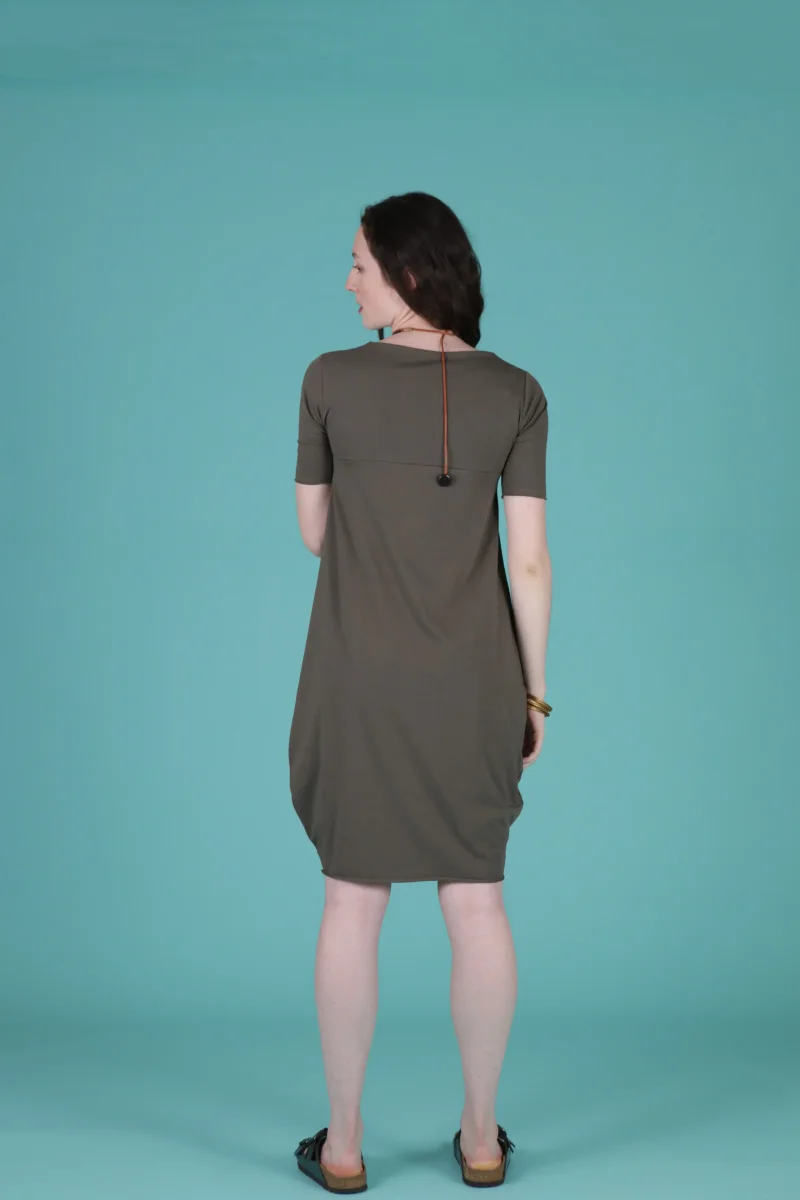 Abito Vinaccia (Art. 54/24) - immagine 4