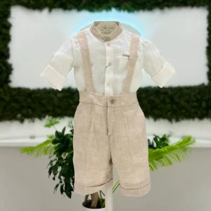 Completo in lino con bretelle