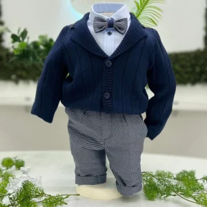 Completo elegante con cardigan