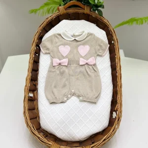 Pagliaccetto in filo con cuori