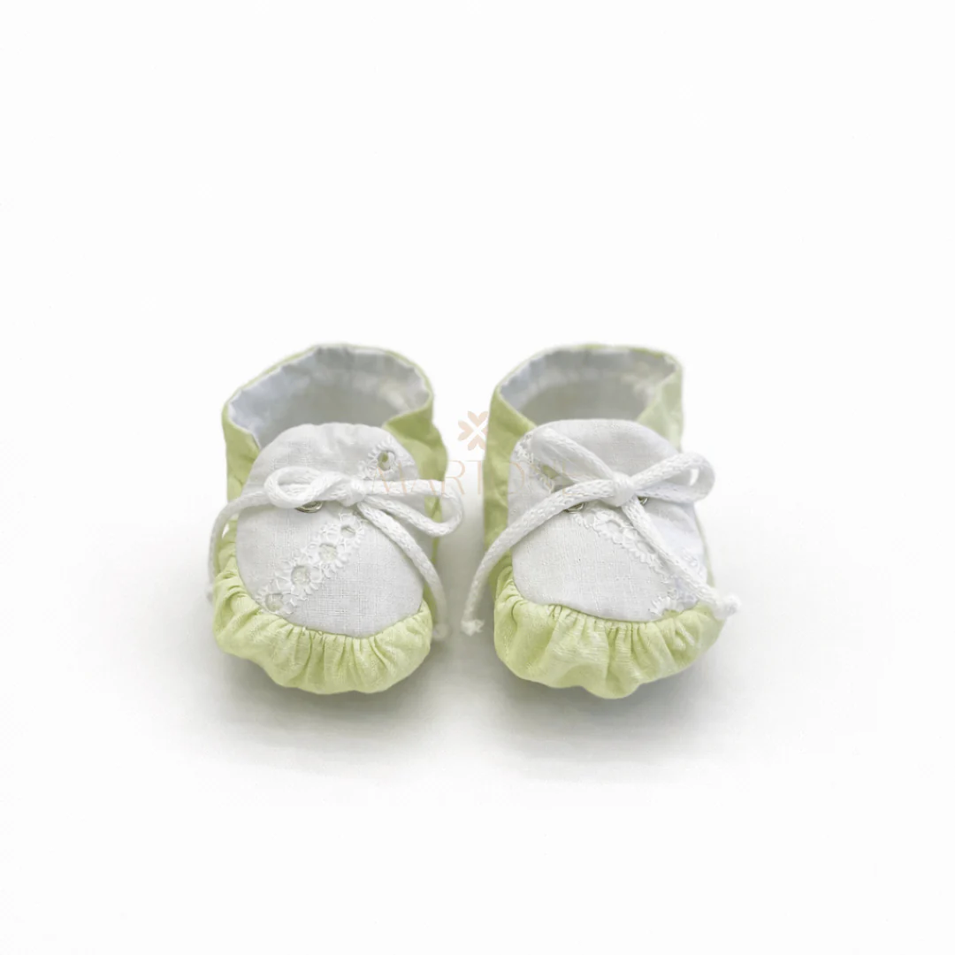 Babbucce in sangallo  - La Sartori Dei Piccoli - immagine 2