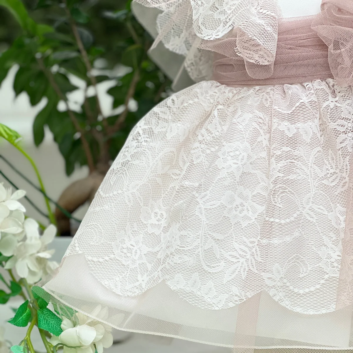 Abito tulle e pizzo doppia balza - immagine 4