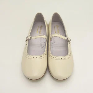 Ballerina traforata - Martone