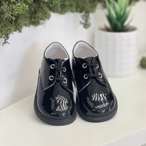 Scarpa elegante vernice nera