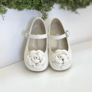 Ballerina con fiore in pelle