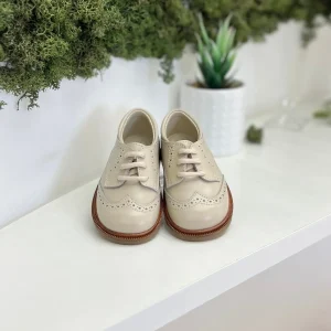 Scarpa elegante stringata