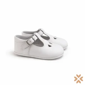 Scarpine culla con occhielli