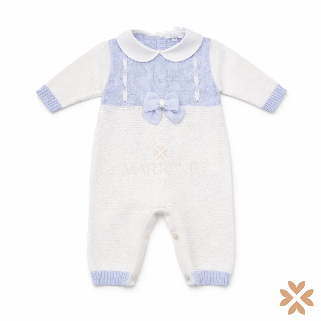 Tutina intera in filo celeste e bianco con fiocco – Primodì Bebè