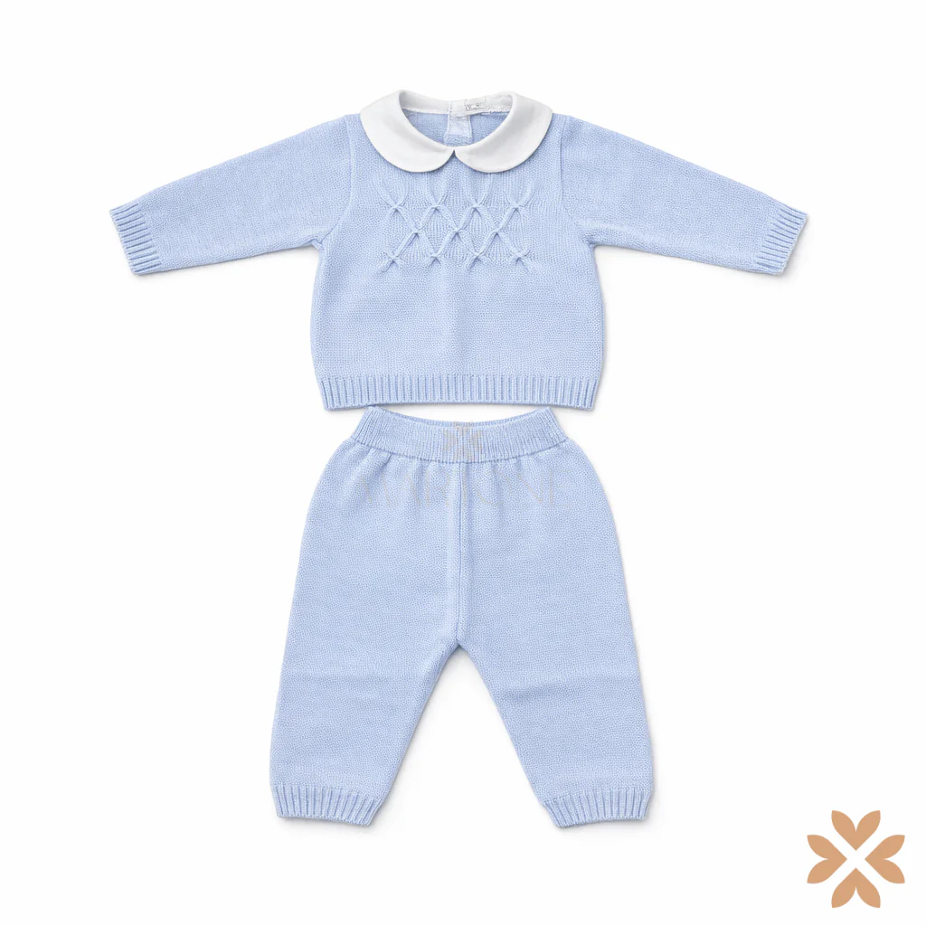 Tutina spezzata in filo cielo con punto smock – Primodì Bebè