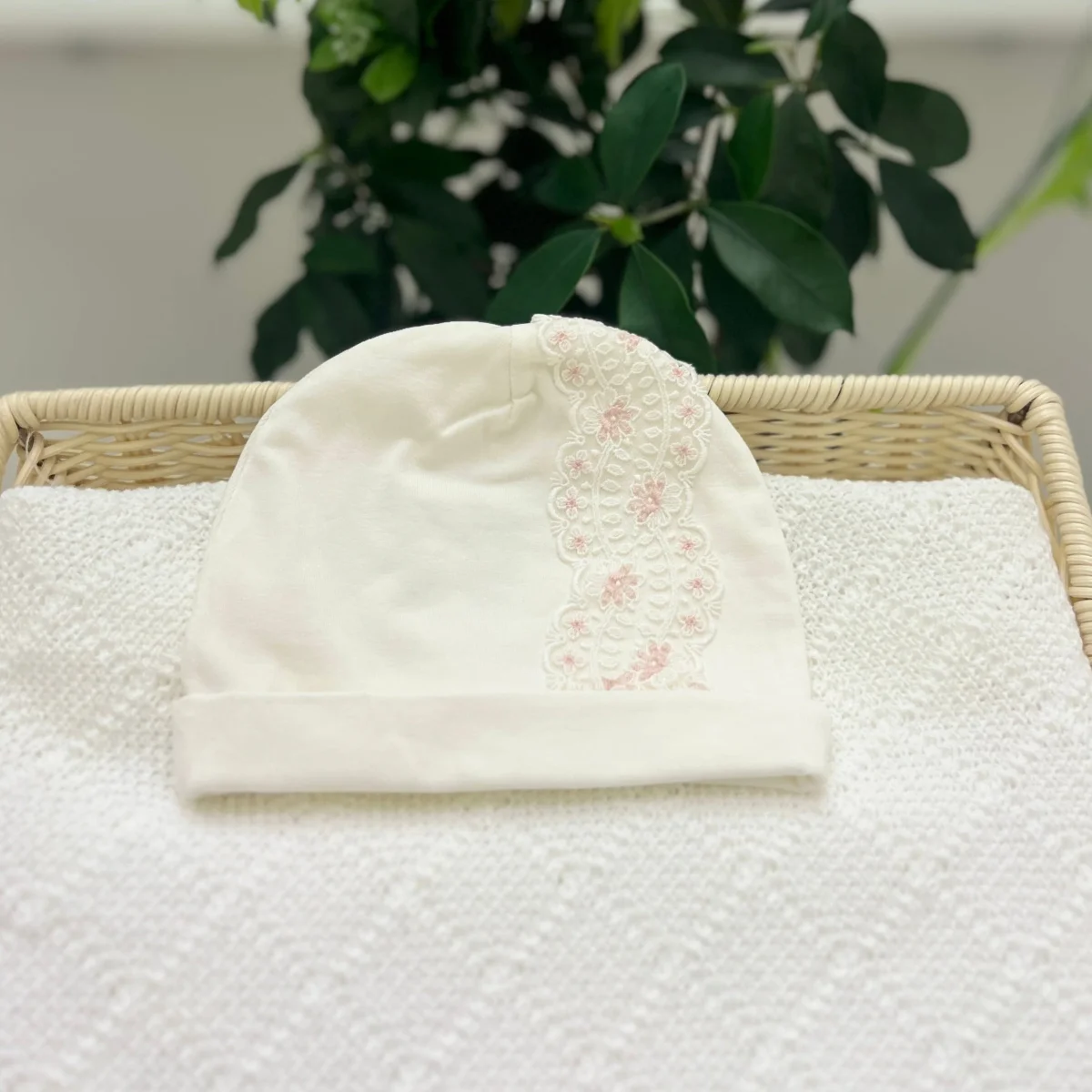 Cappellino cotone e pizzo - Teto e Tatta