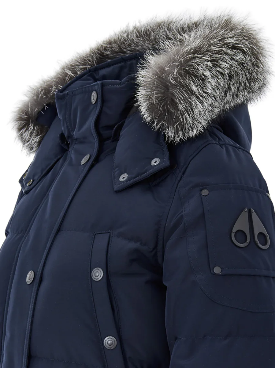 Giubbino Blu Lungo Imbottito con Cappuccio e Pelliccia Moose Knuckles - immagine 5
